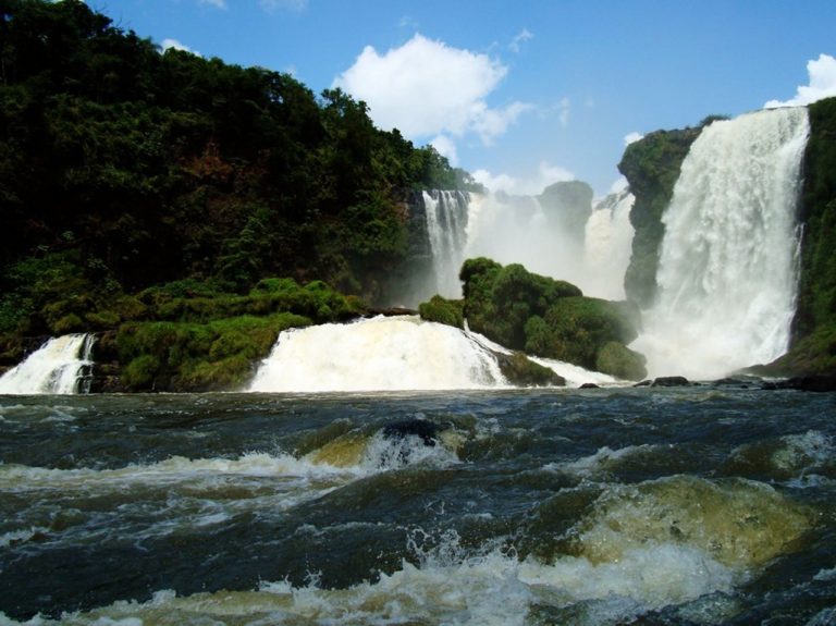 Paraguay y Argentina fortalecen lazos turísticos