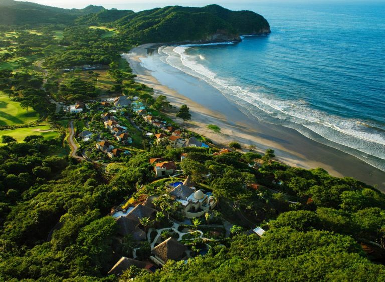 Nicaragua va por el turismo español