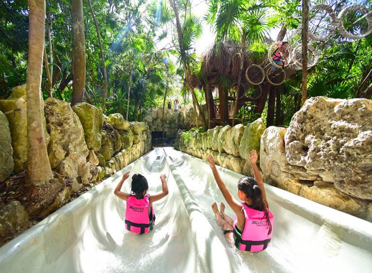 La diversión para los niños está garantizada en los Parques Xcaret de Cancún