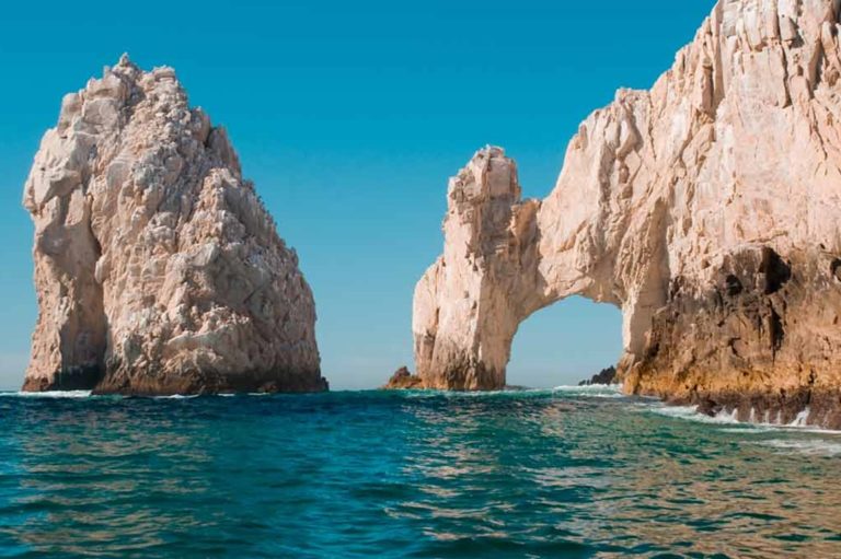 Destinos turísticos de Baja California Sur reportan 100% de ocupación hotelera