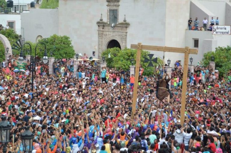 Miles de personas participaron en las celebraciones de Semana Santa en Guanajuato