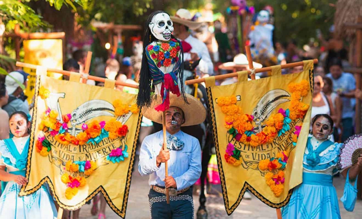 Zacatecas lleva sus tradiciones de Día de Muertos a Xcaret - Living And  Travel