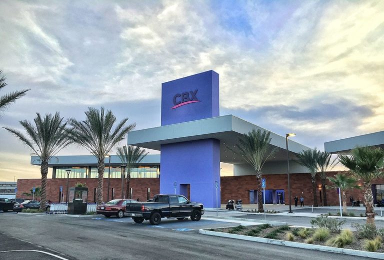 El Aeropuerto Internacional de Tijuana tiene nuevo edificio que facilita la migración