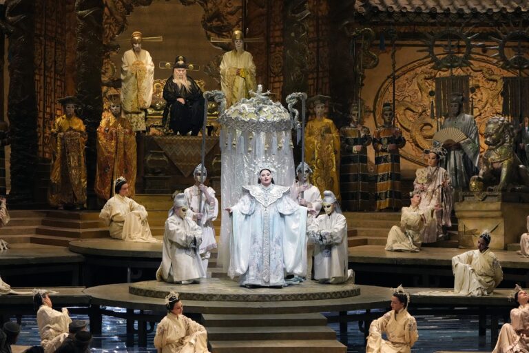 #Agenda Disfruta Turandot, en vivo desde el Metropolitan Ópera de Nueva York