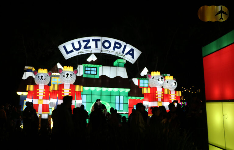 ¡Último fin de semana! Luztopía León: el paraíso de las luces navideñas