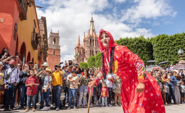 #Agenda Día de los locos en San Miguel de Allende